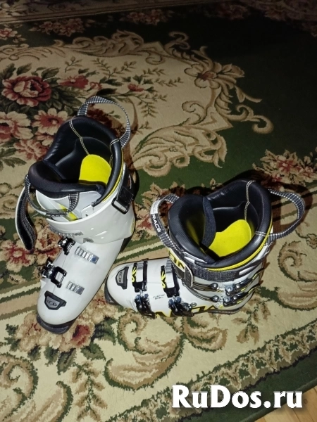 Горнолыжные ботинки Salomon фото
