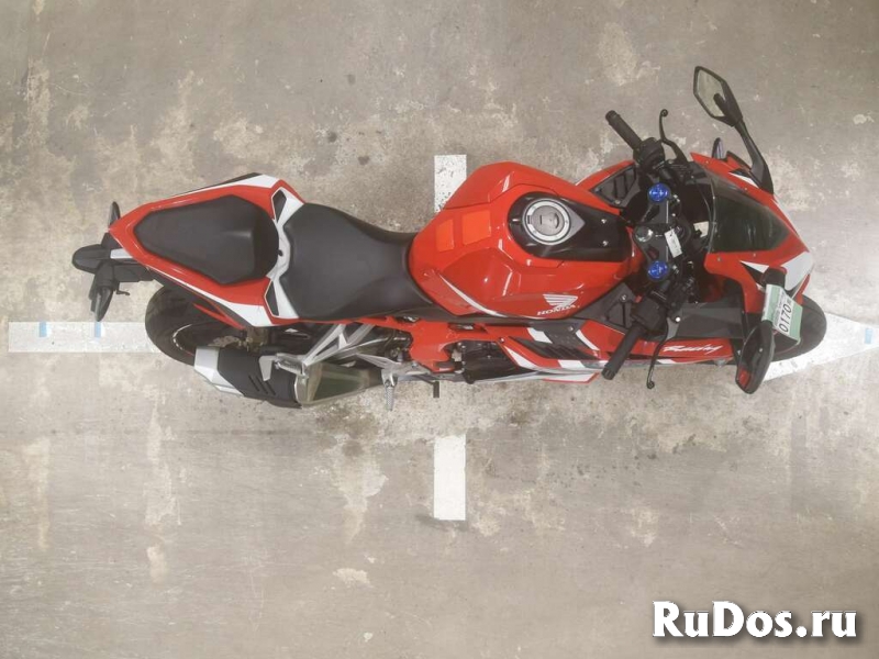 Мотоцикл спортбайк Honda CBR250RR рама MC51 изображение 7