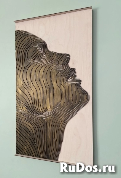 Панно из дерева на стену, дизайнерское панно "девушка" изображение 5