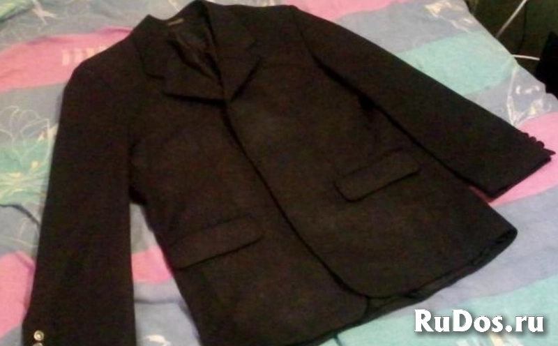 Пиджак мужской чёрный стильный 48 размер состояние нового фото