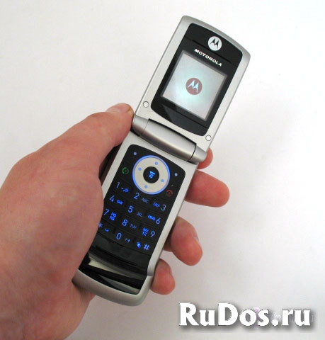 Motorola W220 ( оригинал,комплект) фото