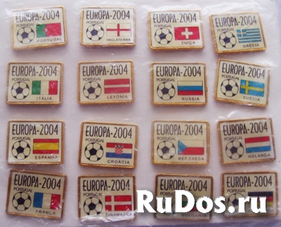 Значки Чемпионата Европы по футболу 2004 года в Португалии фото