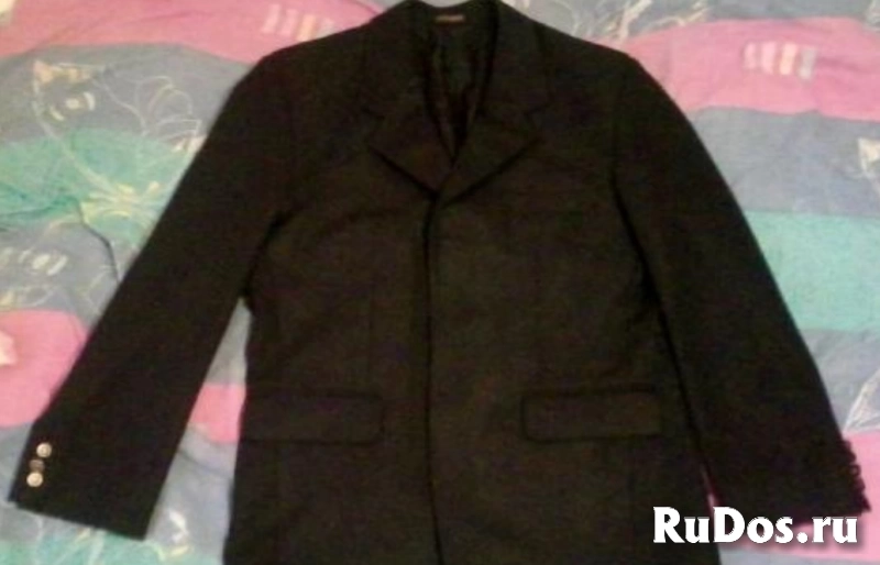 Пиджак мужской чёрный стильный 48 размер состояние нового фотка