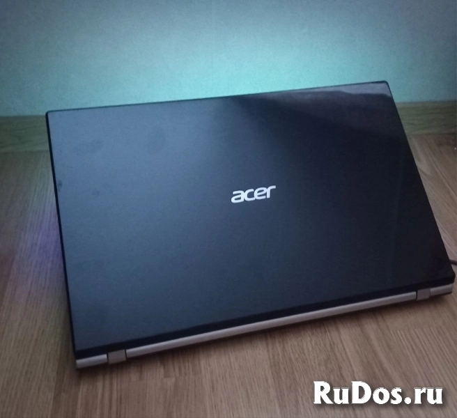 Быстрый ноутбук acer aspire v3 551g 4 ядра 750 Gb фотка