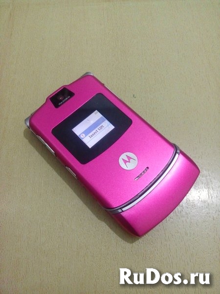 Motorola RAZR V3 Pink (оригинал, комплект) изображение 4